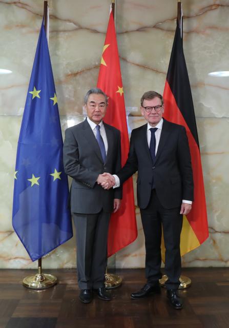 (250704) -- BERLIN, July 4, 2025 (Xinhua) -- Chinese Foreign Minister Wang Yi, also a member of the Political Bureau of the Communist Party of China Central Committee, co-chairs the eighth round of China-Germany Strategic Dialogue on Diplomacy and Security with German Foreign Minister Johann Wadephul in Berlin, Germany, July 3, 2025. (Xinhua/Du Zheyu)