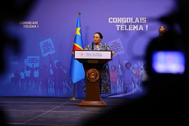 (250704) -- KINSHASA, July 4, 2025 (Xinhua) -- Therese Kayikwamba Wagner, foreign minister of the Democratic Republic of the Congo (DRC), attends a press conference in Kinshasa, DRC, July 3, 2025. The peace agreement recently signed between DRC and Rwanda "is only a beginning; the real work starts now," Wagner said late Thursday at a press conference.
  TO GO WITH "DRC-Rwanda peace deal 'only a beginning': DR Congo FM" (DRC Ministry of Communication and Media/Handout via Xinhua)