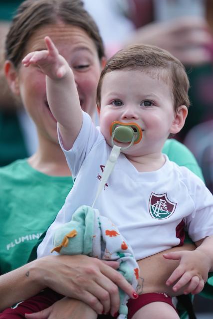 (250705) -- ORLANDO, July 5, 2025 (Xinhua) -- A child reacts before the quarterfinal match between Fluminense FC of Brazil and Al Hilal of Saudi Arabia at the FIFA Club World Cup 2025 at the Camping World Stadium, Orlando, Florida, the United States, July 4 , 2025. (Xinhua/Xu Chang)