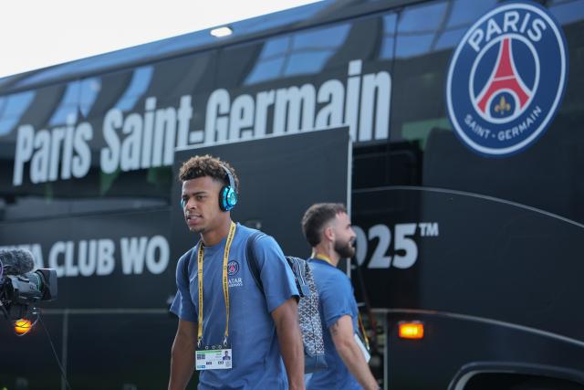 (250706) -- ATLANTA, July 6, 2025 (Xinhua) -- Desire Doue of Paris Saint-Germain arrives before the quarterfinal match between Paris Saint-Germain (FRA) and FC Bayern Munich (GER) at the FIFA Club World Cup 2025 at the Mercedes-Benz Stadium, Atlanta, Georgia, the United States, July 5, 2025. (Xinhua/Huang Zongzhi)