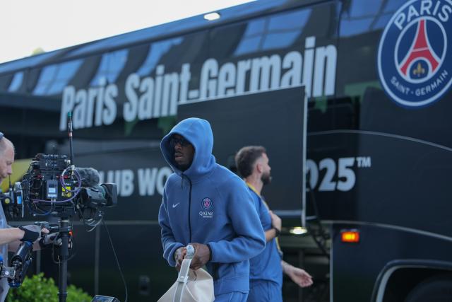 (250706) -- ATLANTA, July 6, 2025 (Xinhua) -- Ousmane Dembele of Paris Saint-Germain arrives before the quarterfinal match between Paris Saint-Germain (FRA) and FC Bayern Munich (GER) at the FIFA Club World Cup 2025 at the Mercedes-Benz Stadium, Atlanta, Georgia, the United States, July 5, 2025. (Xinhua/Huang Zongzhi)