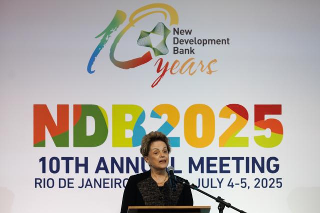(250706) -- RIO DE JANEIRO, July 6, 2025 (Xinhua) -- Dilma Rousseff, former president of Brazil and president of the New Development Bank (NDB), speaks during the 10th NDB Annual Meeting in Rio De Janeiro, Brazil, July 4, 2025. (Photo by Claudia Martini/Xinhua)