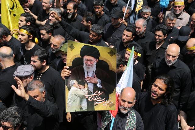 (250706) -- TEHRAN, July 6, 2025 (Xinhua) -- People attend a rally in support of Iran's Supreme Leader Ali Khamenei in Tehran, Iran, July 5, 2025. (Xinhua)