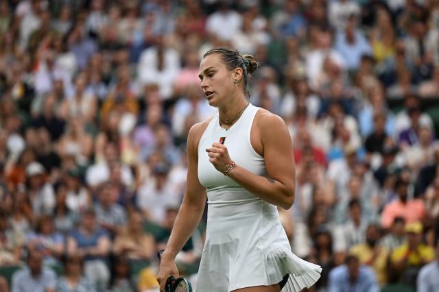 (250707) -- LONDON, July 7, 2025 (Xinhua) -- Aryna Sabalenka reacts during the women's singles fourth round match between Aryna Sabalenka of Belarus and Elise Mertens of Belgium at the Wimbledon Tennis Championships in London, Britain, July 6, 2025. (Xinhua/Zhao Dingzhe)