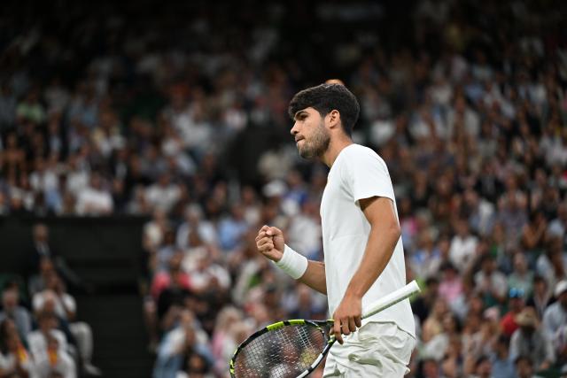 (250707) -- LONDON, July 7, 2025 (Xinhua) -- Carlos Alcaraz reacts during the men's singles fourth round match between Carlos Alcaraz of Spain and Andrey Rublev of Russia at the Wimbledon Tennis Championships in London, Britain, July 6, 2025. (Xinhua/Zhao Dingzhe)