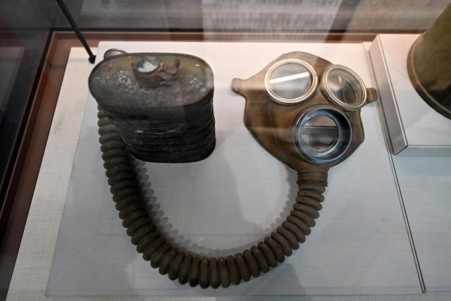 (250708) -- YANGQUAN, July 8, 2025 (Xinhua) -- This photo taken on July 7, 2025 shows a gas mask used by Japanese invaders at the memorial hall commemorating the Hundred-Regiment Campaign in Yangquan, north China's Shanxi Province. The Hundred-Regiment Campaign took place in northern China from August 1940 to January 1941 during the Chinese People's War of Resistance Against Japanese Aggression. (Xinhua/Zhan Yan)