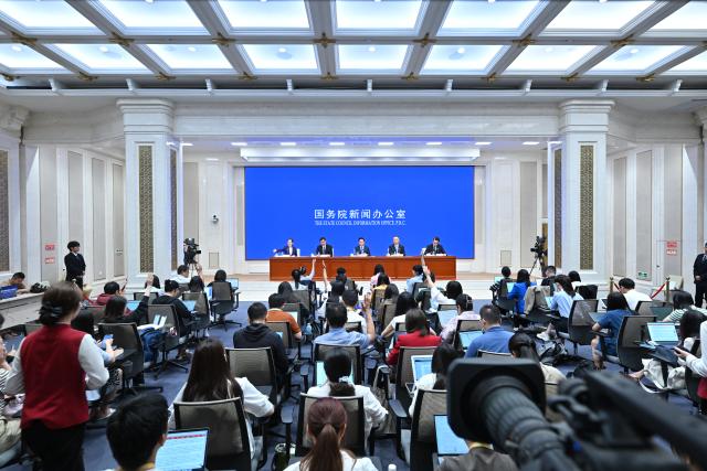 (250709) -- BEIJING, July 9, 2025 (Xinhua) -- China's State Council Information Office (SCIO) holds a press conference on the country's high-quality fulfillment of targets set for the 14th Five-Year Plan period (2021-2025), in Beijing, capital of China, July 9, 2025. Zheng Shanjie, head of the National Development and Reform Commission (NDRC), Li Chunlin, deputy director of the NDRC, Zhou Haibing, deputy director of the NDRC, and Yuan Da, secretary general of the NDRC, presented achievements in social and economic development during the period and answered questions from the media. (Xinhua/Li Xin)