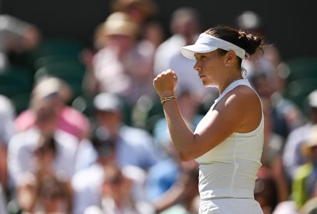 (250710) -- LONDON, July 10, 2025 (Xinhua) -- Amanda Anisimova celebrates scoring during the women's singles semifinal match between Aryna Sabalenka of Belarus and Amanda Anisimova of the United States at the Wimbledon Tennis Championships in London, Britain, July 10, 2025. (Xinhua/Li Ying)