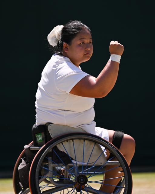 (250712) -- LONDON, July 12, 2025 (Xinhua) -- Wang Ziying celebrates during the women's wheelchair singles final between Wang Ziying of China and Kamiji Yui of Japan at the Wimbledon Tennis Championships in London, Britain, July 12, 2025. (Xinhua/Li Ying)