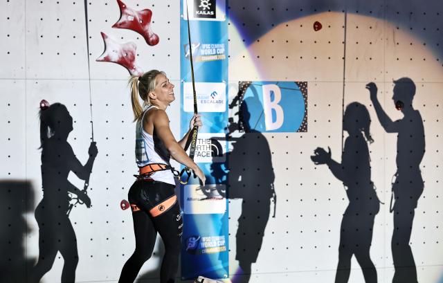 (250713) -- CHARMONIX, July 13, 2025 (Xinhua) -- Aleksandra Miroslaw of Poland celebrates winning the women's Speed final of sport climbing at the 2025 IFSC Climbing World Cup Speed-Lead in Charmonix, France, July 12, 2025. (Xinhua/Gao Jing)