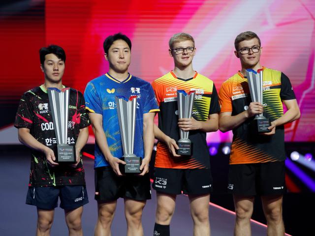 (250713) -- LAS VEGAS, July 13, 2025 (Xinhua) -- Winners An Jaehyun (1st L)/Lim Jonghoon (2nd L) of South Korea and runners-up Alexis Lebrun (1st R)/Felix Lebrun of France pose during the awarding ceremony for the men's doubles final match at the WTT United States Smash 2025 in Las Vegas, the United States, July 12, 2025. (Photo by Qiu Chen/Xinhua)