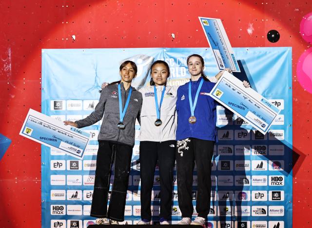 (250714) -- CHAMONIX, July 14, 2025 (Xinhua) -- (L to R) Second-placed Annie Sanders of the United States, first-placed Seo Chaehyun of South Korea and third-placed Erin McNeice of Great Britain pose during the awarding ceremony for the women's lead final of sport climbing at the 2025 IFSC Climbing World Cup Speed-Lead in Chamonix, France, July 13, 2025. (Xinhua/Gao Jing)