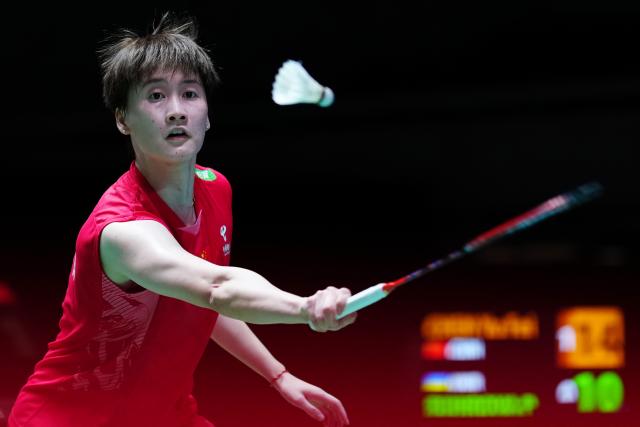 (250715) -- TOKYO, July 15, 2025 (Xinhua) -- Chen Yufei hits a return during the women's singles round of 32 match between Chen Yufei of China and Polina Buhrova of Ukraine at the Japan Badminton Open 2025 in Tokyo, Japan, July 15, 2025. (Xinhua/Jia Haocheng)