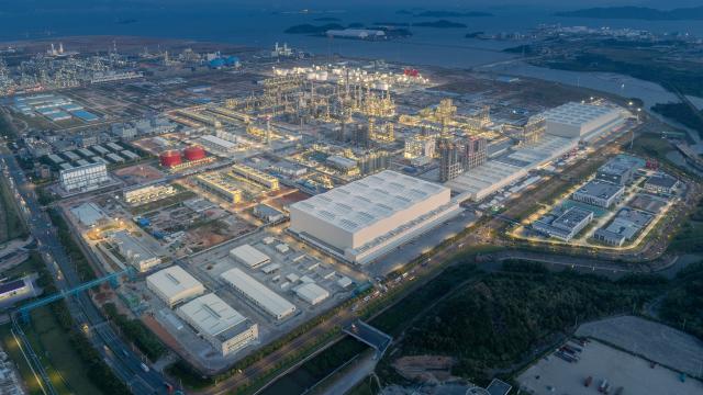 (250715) -- HUIZHOU, July 15, 2025 (Xinhua) -- This undated aerial file photo shows a view of ExxonMobil's chemical complex in Huizhou, south China's Guangdong Province. TO GO WITH "1st LD: ExxonMobil's landmark chemical complex enters operation in China" (Xinhua)
