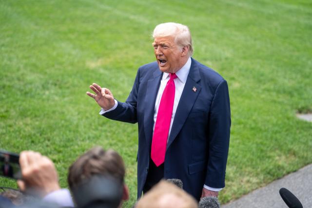 (250715) -- WASHINGTON, July 15, 2025 (Xinhua) -- U.S. President Donald Trump speaks to reporters at the White House in Washington, D.C., the United States, on July 15, 2025. Trump announced Tuesday that a 19 percent tariff will be imposed on imports from Indonesia while the United States will pay nothing, local media reported. (Xinhua/Hu Yousong)