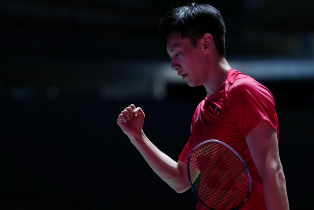 (250716) -- TOKYO, July 16, 2025 (Xinhua) -- Lei Lanxi celebrates scoring during the men's singles round of 32 match between Lei Lanxi of China and Anders Antonsen of Denmark at the Japan Badminton Open 2025 in Tokyo, Japan, July 16, 2025. (Xinhua/Jia Haocheng)