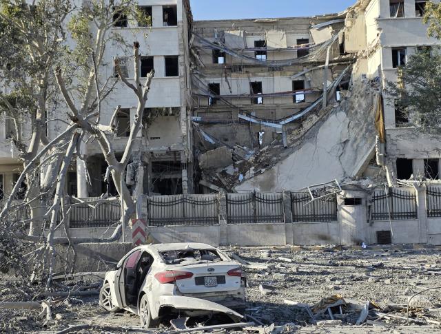(250716) -- DAMASCUS, July 16, 2025 (Xinhua) -- Destruction is seen after Israel struck the Syrian Army General Command and the Defense Ministry compound in Umayyad Square in central Damascus, Syria, July 16, 2025. Israeli warplanes intensified their air campaign across southern Syria on Wednesday, striking the Syrian Army General Command headquarters and the presidential palace area in central Damascus.
  The Syrian health authorities said one civilian was killed, and 18 others injured in the strikes on the capital, which included at least five separate air raids targeting central Damascus. (Str/Xinhua)