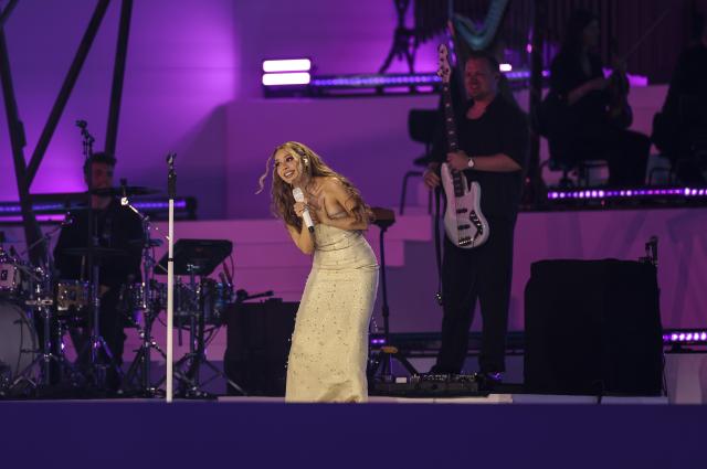 (250717) -- DUISBURG, July 17, 2025 (Xinhua) -- German singer Ayliva performs during the opening ceremony of the Rhine-Ruhr 2025 FISU World University Games in Duisburg, Germany, July 16, 2025. (Xinhua/Hu Xingyu)