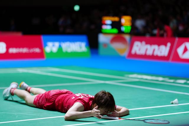 (250717) -- TOKYO, July 17, 2025 (Xinhua) -- Chen Yufei reacts during the women's singles round of 16 match between Chen Yufei of China and Michelle Li of Canada at the Japan Badminton Open 2025 in Tokyo, Japan, July 17, 2025. (Xinhua/Jia Haocheng)
