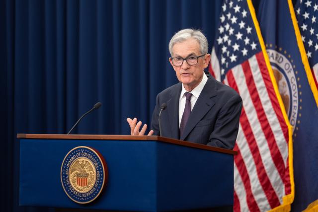 (250917) -- WASHINGTON, Sept. 17, 2025 (Xinhua) -- U.S. Federal Reserve Chair Jerome Powell attends a press conference in Washington, D.C., the United States, Sept. 17, 2025. The U.S. Federal Reserve on Wednesday decided to lower the target range for the federal funds interest rate by 25 basis points, the first rate cut since December 2024. (Xinhua/Hu Yousong)