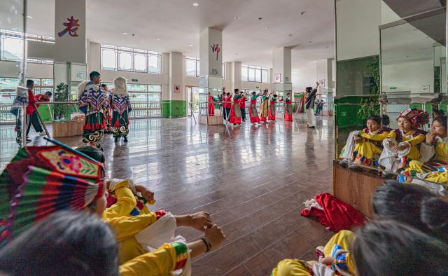 (250918) -- LHASA, Sept. 18, 2025 (Xinhua) -- Students practice Tibetan opera at Lhasa No. 2 secondary vocational and technical school in Lhasa, southwest China's Xizang Autonomous Region, Sept. 9, 2025.
  Considered a living fossil of Tibetan culture, Tibetan opera blends talking, singing, acting, dancing and literature. It was included in the UNESCO Representative List of the Intangible Cultural Heritage of Humanity in 2009.
  With the government's support and the dedication of both young and old Tibetan opera enthusiasts, along with the efforts of intangible cultural heritage inheritors, this traditional art form is gaining new momentum on the plateau. (Xinhua/Tenzin Nyida)