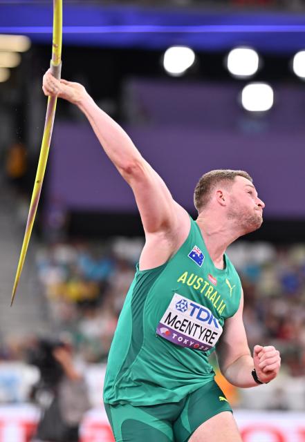 (250918) -- TOKYO, Sept. 18, 2025 (Xinhua) -- Cameron McEntyre of Australia competes during the men's javelin throw final at the 2025 World Athletics Championships in Tokyo, Japan, Sept. 18, 2025. (Xinhua/Song Yanhua)