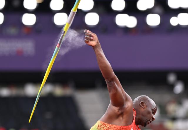 (250918) -- TOKYO, Sept. 18, 2025 (Xinhua) -- Julius Yego of Kenya competes during the men's javelin throw final at the 2025 World Athletics Championships in Tokyo, Japan, Sept. 18, 2025. (Xinhua/Song Yanhua)