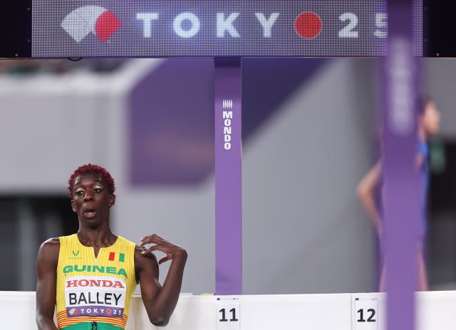 (250918) -- TOKYO, Sept. 18, 2025 (Xinhua) -- Fatoumata Balley of Guinea reacts during the women's high jump qualfication at the 2025 World Athletics Championships in Tokyo, Japan, Sept. 18, 2025. (Xinhua/Jia Haocheng)