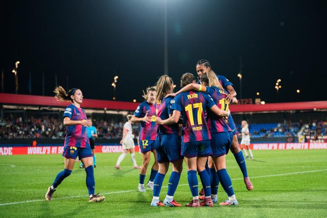 (251008) -- BARCELONA, Oct. 8, 2025 (Xinhua) -- Players of Barcelona celebrate a goal during the league phase match between FC Barcelona and Bayern Munich at the UEFA Women's Champions League in Barcelona, Spain, Oct. 7, 2025. (Photo by Joan Gosa/Xinhua)