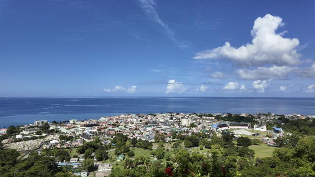 (251011) -- ROSEAU, Oct. 11, 2025 (Xinhua) -- This photo taken on Oct. 5, 2025 shows the scenery in Roseau, capital of Dominica. TO GO WITH "Interview: "I look forward to learning from China's experience at Global Leaders' Meeting on Women," says Dominican president" (Xinhua/Du Yanqin)