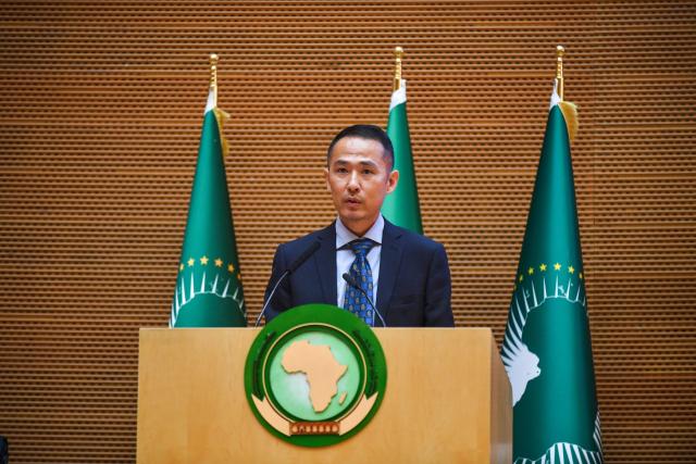 (251015) -- ADDIS ABABA, Oct. 15, 2025 (Xinhua) -- Zhang Wei, charge d'affaires at the Mission of China to the African Union, speaks at the opening session of the second edition of the Africa Skills Week in Addis Ababa, Ethiopia, Oct. 14, 2025. The second edition of the Africa Skills Week, jointly organized by the African Union and the Ethiopian Ministry of Labor and Skills, runs under the theme "Powering Africa's Industrial Future: Skills for Innovation, Growth, and Sustainability" from Monday to Friday at the AU headquarters in the Ethiopian capital of Addis Ababa. (Xinhua/Michael Tewelde)