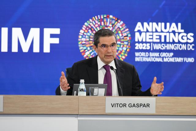 (251015) -- WASHINGTON, Oct. 15, 2025 (Xinhua) -- Vitor Gaspar, outgoing director of the IMF's fiscal affairs department, speaks at a press briefing on Fiscal Monitor in Washington, D.C., the United States, Oct. 15, 2025. The fiscal chief of the International Monetary Fund (IMF) said it is more important for governments to "deliver value for money" than simply to spend more, noting that spending efficiency is an "extremely important element" in public finances.
   "The benefits, the growth dividends are particularly strong when spending is efficient, when spending efficiency improves," Vitor Gaspar told Xinhua in a recent interview. (Xinhua/Li Rui)