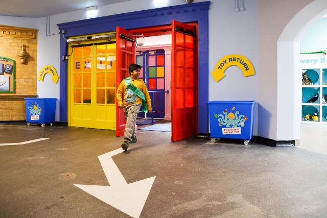 (251016) -- LONDON, Oct. 16, 2025 (Xinhua) -- Aneeshwar Kunchala, 10-year-old conservationist and "Mayor of ZooTown," patrols in an area of ZooTown at London Zoo in London, Oct. 15, 2025.
  Opening to the public on Oct. 18, the ZooTown features multiple themed role-play stations where children can try their hands at working for wildlife, including preparing meals for animals in the Keeper Kitchen, fighting germs in the science lab or tracking wild animals in the field conservation station. (Xinhua)