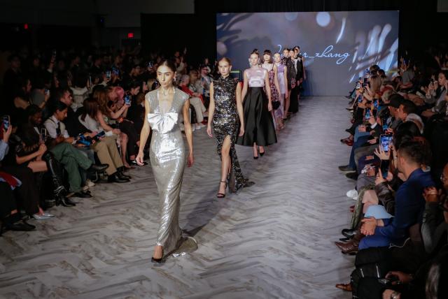 (251017) -- VANCOUVER, Oct. 17, 2025 (Xinhua) -- Models walk the runway in JUMPER ZHANG's Spring/Summer 2026 collection during Vancouver Fashion Week in Vancouver, British Columbia, Canada, Oct. 16, 2025. (Photo by Liang Sen/Xinhua)