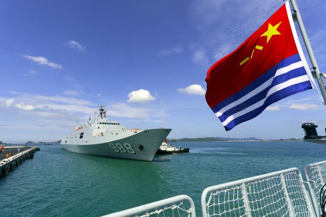 (251017) -- SATTAHIP, Oct. 17, 2025 (Xinhua) -- Chinese People's Liberation Army (PLA) Navy ship Yimengshan arrives in Sattahip naval base in eastern Thailand's Chonburi province, Oct. 16, 2025. The Chinese PLA Navy's 83rd taskforce arrived in Sattahip naval base in eastern Thailand's Chonburi province on Thursday, starting a four-day goodwill visit to the country. (Xinhua)