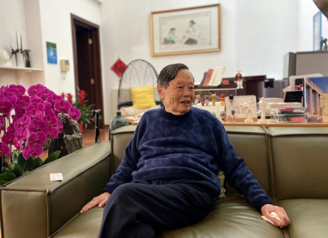 (251018) -- BEIJING, Oct. 18, 2025 (Xinhua) -- This file photo taken in April, 2021 shows Chen Ning Yang receiving an interview with Xinhua at Tsinghua University in Beijing, capital of China. Renowned physicist Chen Ning Yang, a Nobel laureate and academician of the Chinese Academy of Sciences, died in Beijing on Saturday at 103, according to Tsinghua University. (Xinhua/Wei Mengjia)