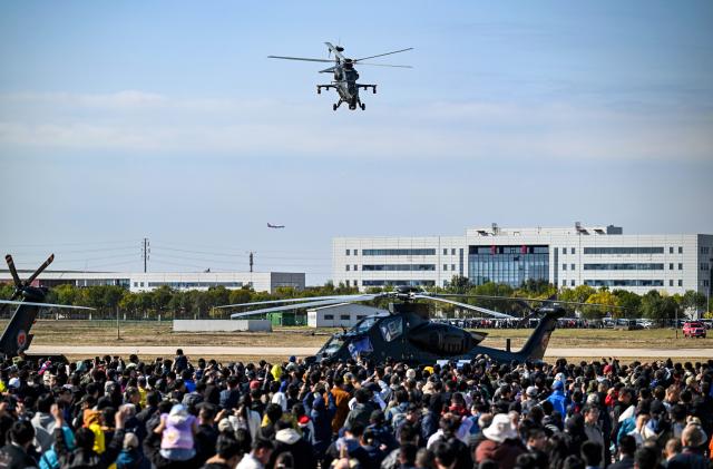 (251018) -- TIANJIN, Oct. 18, 2025 (Xinhua) -- A Z-10 helicopter performs during the 7th China Helicopter Exposition in north China's Tianjin Municipality, Oct. 18, 2025. The exposition opened to the general public on Saturday. (Xinhua/Zhao Zishuo)