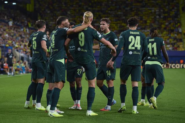 (251022) -- VILLARREAL, Oct. 22, 2025 (Xinhua) -- Players of Manchester City celebrate a goal during the Champions League football match between Manchester City and Villarreal CF in La Ceramica stadium, Villarreal, Spain, on October 21, 2025. (Xinhua/Stinger)
