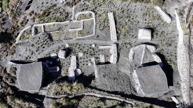 (251022) -- YINCHUAN, Oct. 22, 2025 (Xinhua) -- An aerial drone photo taken on Oct. 13, 2025 shows an excavation area of the remnants of the Suyukou kiln in Helan Mountain in Yinchuan, capital of northwest China's Ningxia Hui Autonomous Region. Remnants of the Suyukou kiln were discovered in 2017 in Yinchuan, capital of Ningxia, and cover an area of roughly 40,000 square meters.
   From 2021 to 2025, archaeologists from the Ningxia Institute of Cultural Relics and Archaeology and Fudan University found remnants of workshops featuring eight furnaces, as well as pits where workers used to mine porcelain clay, coal, quartz, lime and other raw materials and fuels, which were needed to make porcelain. 
   The Suyukou site is believed to be the earliest Western Xia Dynasty kiln site found to date in China. Judging from its production scale and saggars marked with the character guan, which literally means official, archaeologists believe that the Suyukou kiln was an official kiln producing bowls, cups, plates and other daily utensils -- mainly for the royal family during the Western Xia Dynasty (1038-1227). (Xinhua/Wang Peng)