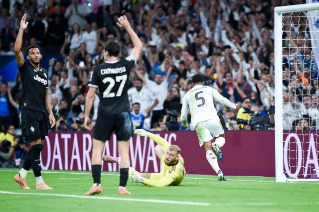 (251023) -- MADRID, Oct. 23, 2025 (Xinhua) -- Jude Bellingham (1st R) of Real Madrid celebrates a goal during the UEFA Champions League football match between Real Madrid and Juventus, at Santiago Bernabeu Stadium, Madrid, Spain, on Oct. 22, 2025. (Photo by  Gustavo Valiente/Xinhua)