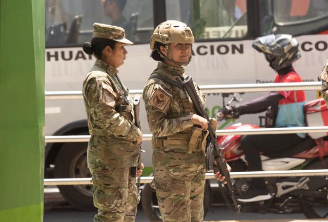 (251023) -- LIMA, Oct. 23, 2025 (Xinhua) -- Service women patrol the La Cultura metro station in Lima, Peru, on Oct. 22, 2025. Peruvian President Jose Jeri declared on Tuesday a 30-day state of emergency for the capital Lima and the neighboring Callao region to tackle worsening public security. (Xinhua/Mariana Bazo)