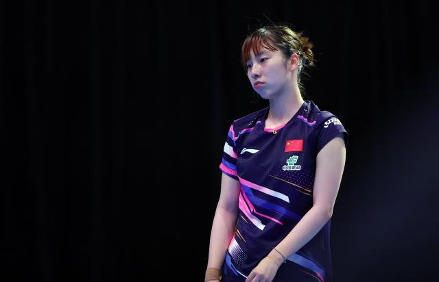 (251025) -- LONDON, Oct. 25, 2025 (Xinhua) -- Yang Yiyun reacts during women's singles quarterfinal between Yang Yiyun of China and Harimoto Miwa of Japan in the WTT Star Contender London 2025 in London, Britain, on Oct. 25, 2025. (Xinhua/Li Ying)