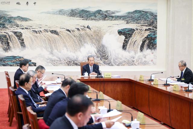 (251026) -- BEIJING, Oct. 26, 2025 (Xinhua) -- Zhao Leji, chairman of the National People's Congress (NPC) Standing Committee, presides over the 54th meeting of the Council of Chairpersons of the 14th NPC Standing Committee at the Great Hall of the People in Beijing, capital of China, Oct. 26, 2025. (Xinhua/Liu Bin)