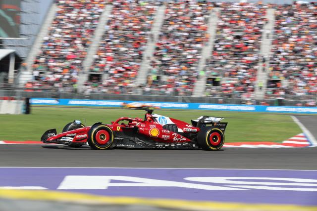 (251027) -- MEXICO CITY, Oct. 27, 2025 (Xinhua) -- Ferrari's Monegasque driver Charles Leclerc competes during the Formula One Mexico Grand Prix at the Hermanos Rodriguez Circuit in Mexico City, Mexico, Oct. 26, 2025. (Xinhua/Li Mengxin)