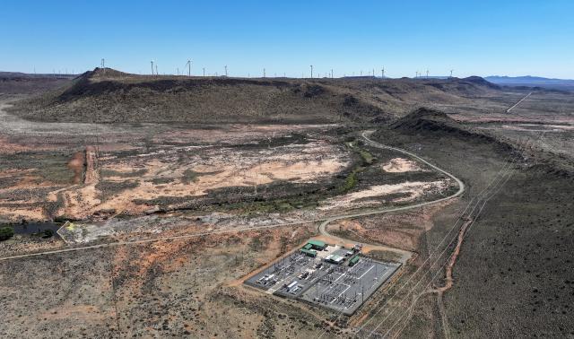 (251028) -- DE AAR, Oct. 28, 2025 (Xinhua) -- An aerial photo taken on Oct. 22, 2025 shows a substation and wind turbines of De Aar Wind Power Project in De Aar, Northern Cape, South Africa.
  To bolster Africa's green development, China has assisted countries in constructing several clean energy projects.
  The De Aar Wind Farm has changed South Africa's energy landscape. As the first wind power project financed, constructed and operated by a Chinese company in Africa, it supplies 760 million kilowatt-hours of clean electricity annually, meeting the electricity needs of 300,000 households. The farm has contributed to closing the gap caused by unstable clean energy and addressing the electricity shortage in South Africa. (Xinhua/Han Xu)