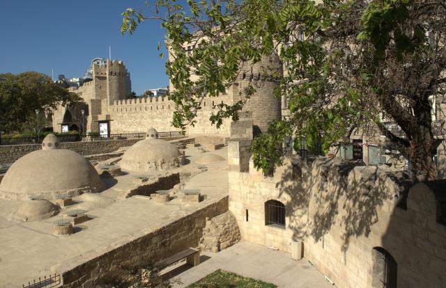 (251029) -- BAKU, Oct. 29, 2025 (Xinhua) -- This photo taken on Oct. 28, 2025 shows a view of Baku's Old City, Azerbaijan. The Old City, the historical core of Baku, is a UNESCO World Heritage Site. (Xinhua/Chen Junfeng)