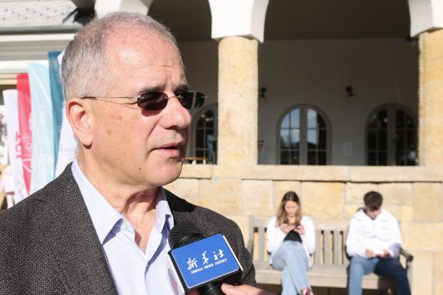 (251030) -- BUDAPEST, Oct. 30, 2025 (Xinhua) -- Lajos Kosa, president of the Hungarian National Skating Association, is interviewed at a press conference organised by Hungarian Olympic Committee to celebrate the 100-day countdown to the opening of the Milano-Cortina 2026 Olympic Winter Games in Budapest, Hungary on Oct. 29, 2025. TO GO WITH "Hungary eyeing short track speed skating glory at 2026 Winter Olympics" (Photo by Attila Volgyi/Xinhua)