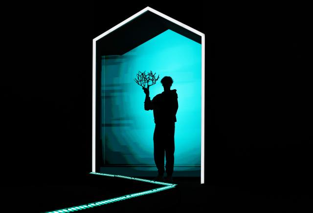 (251103) -- PARIS, Nov. 3, 2025 (Xinhua) -- Jannik Sinner poses with the trophy after the final match between Jannik Sinner of Italy and Felix Auger-Aliassime of Canada at the Paris ATP Masters 1000 tennis tournament at Paris La Defense Arena in Paris, France, on Nov. 2, 2025. (Xinhua/Gao Jing)