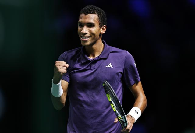 (251103) -- PARIS, Nov. 3, 2025 (Xinhua) -- Felix Auger-Aliassime reacts during the final match between Jannik Sinner of Italy and Felix Auger-Aliassime of Canada at the Paris ATP Masters 1000 tennis tournament at Paris La Defense Arena in Paris, France, on Nov. 2, 2025. (Xinhua/Gao Jing)