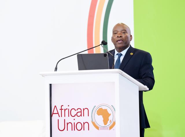 (251104) -- GABORONE, Nov. 4, 2025 (Xinhua) -- African Union Commissioner for Agriculture, Rural Development, Blue Economy and Sustainable Environment Moses Vilakati speaks at the first Africa Biodiversity Summit's Ministerial Segment in Gaborone, Botswana, Nov. 4, 2025. The African Union (AU) on Tuesday urged its members to take "decisive action" to conserve nature for the continent's survival and prosperity. (Photo by Tshekiso Tebalo/Xinhua)